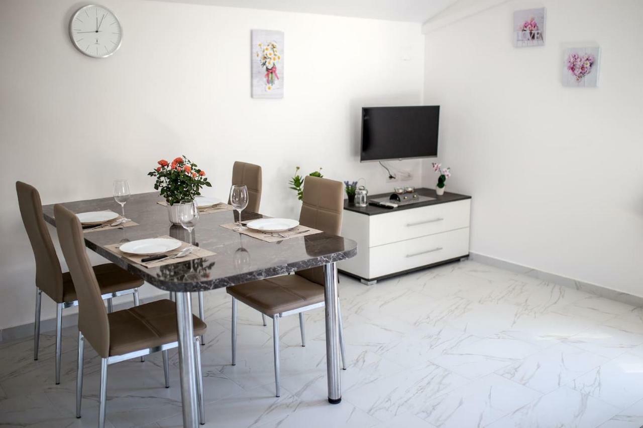 Apartment Podini Брсеч Экстерьер фото